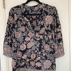 Lucky Brand Boho V-neck Henley top/blouse. 1X